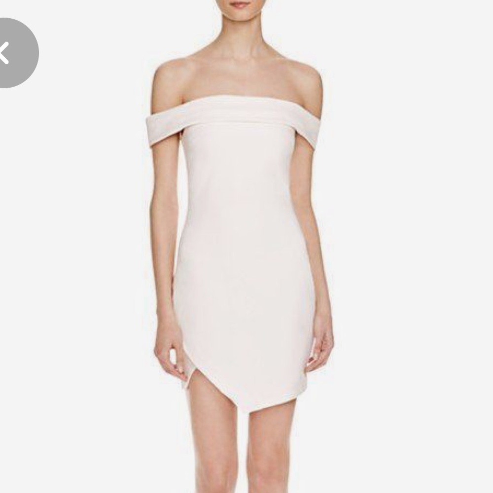 NWT Elizabeth and James Off-Shoulder Mini Dress in Light Pink